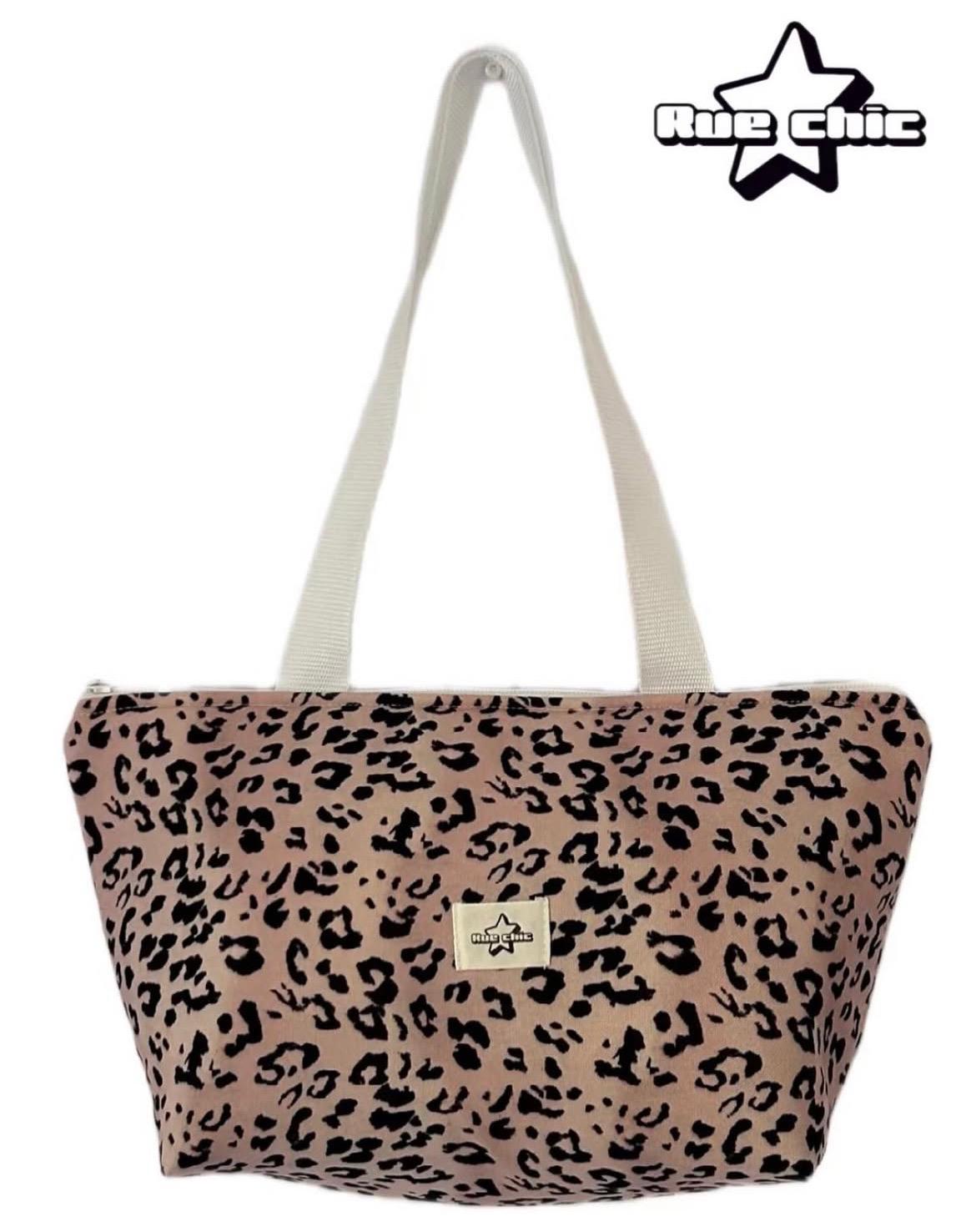Leopard shoulder bag