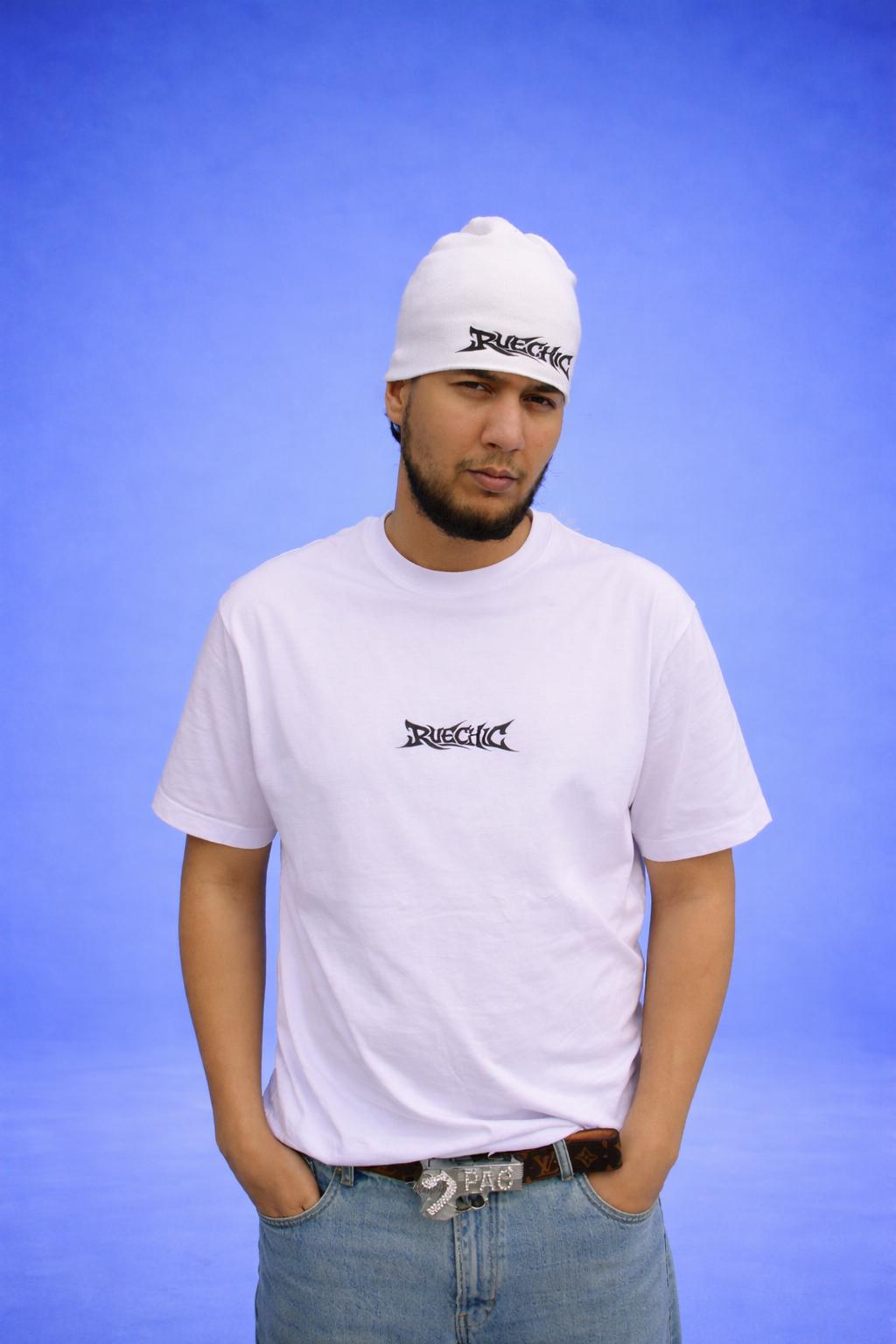 GRAFFITI T-SHIRT
